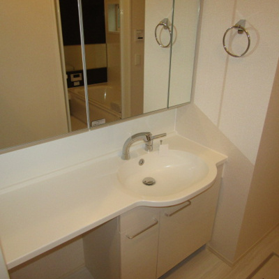 【独立洗面台】 | Placido