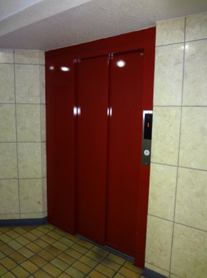 【エントランス】 | ソフトタウン赤坂