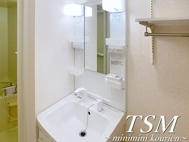 ヴェルドミール出口の独立洗面台