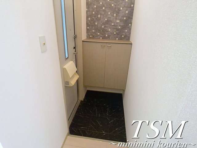 ヴェルドミール出口の玄関