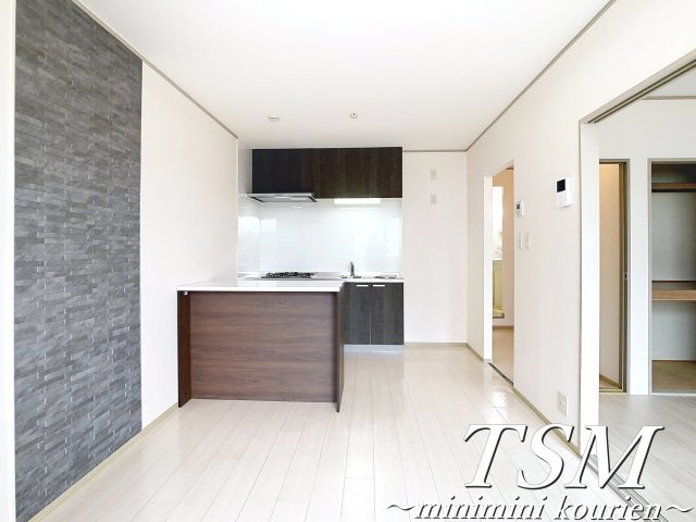 ヴェルドミール出口の居間・リビング