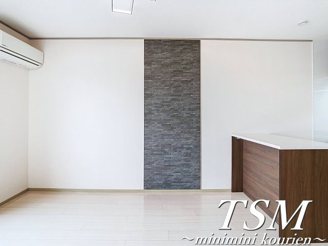 ヴェルドミール出口の居間・リビング