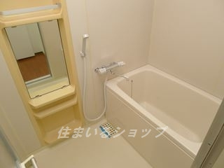 広島市安佐北区口田南１丁目のアパートの浴室|サーモ付きシャワー水栓新品