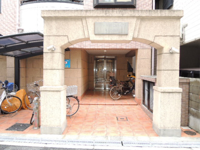 【エントランス】 | エトルアンボーテ平野