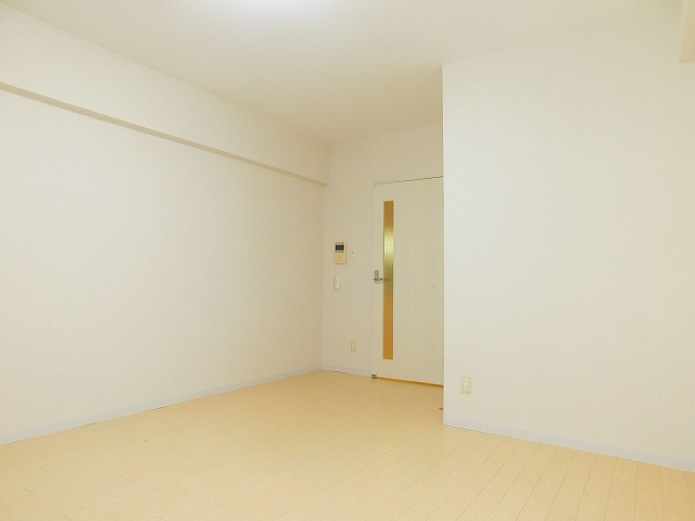 【居間・リビング】 | S-FORT四日市元町 | ※同建物同型別のお部屋