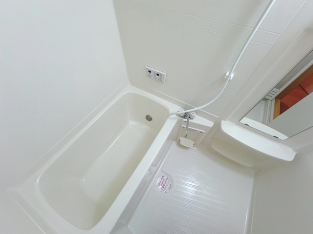 メゾンガイアの浴室