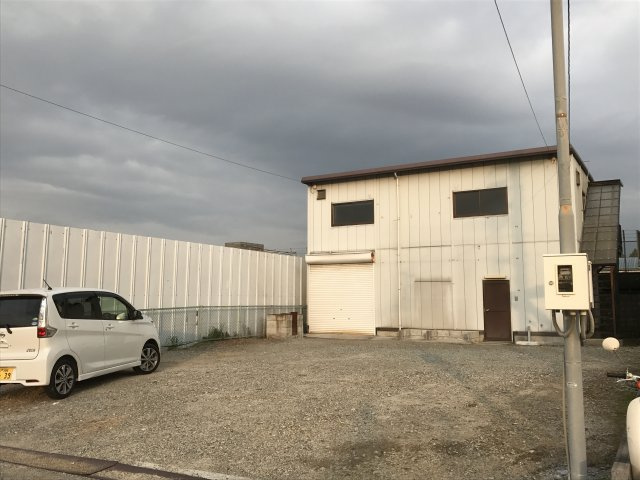 尼崎市大島３丁目の倉庫の外観