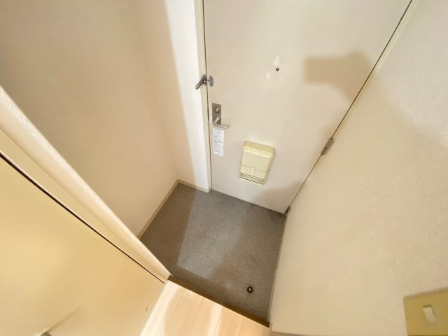 キューデンス21Ｂ棟の玄関