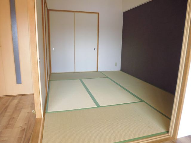 パインプロスの和室
