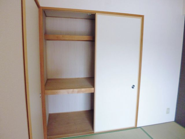 パインプロスの収納