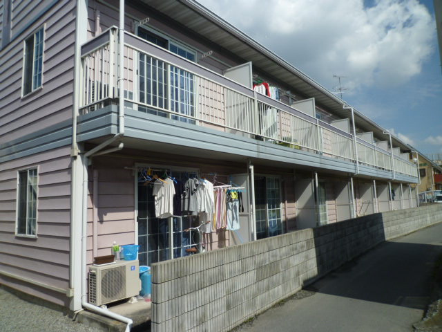 倉敷市中庄のアパートの外観