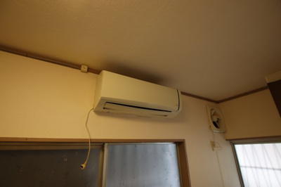 【設備】 | 堺市東区南野田貸家 | エアコン