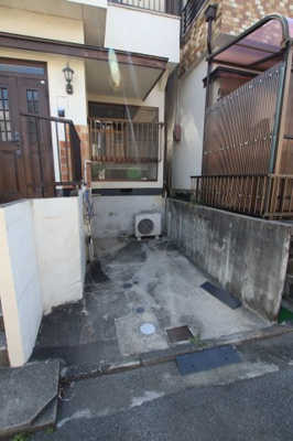 【その他共用部分】 | 堺市東区南野田貸家 | 駐輪スペース※大型バイク可！！！