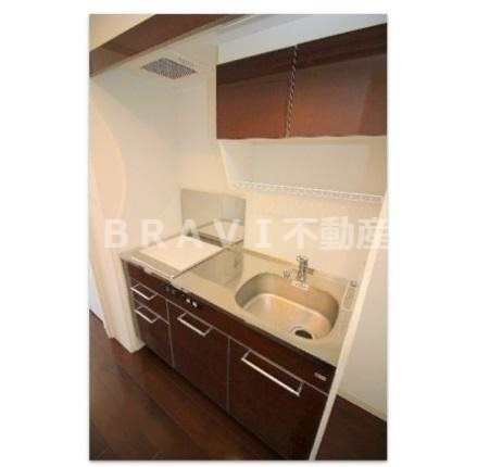 AFFLUENCE難波　アフルエンスナンバ　BRAVI不動産のキッチン|【アフルエンスナンバ】お料理しやすいキッチンです