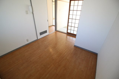 【居間・リビング】 | 吉里マンション