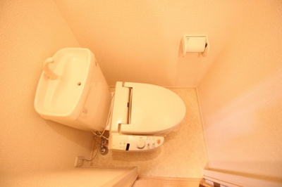 【トイレ】 | フローレンス宮町 | 温水洗浄便座付き