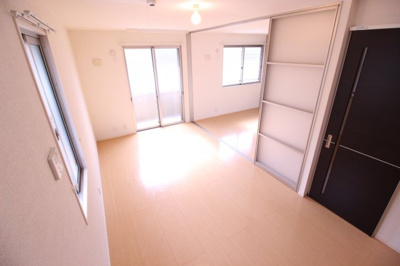 【居間・リビング】 | フローレンス宮町