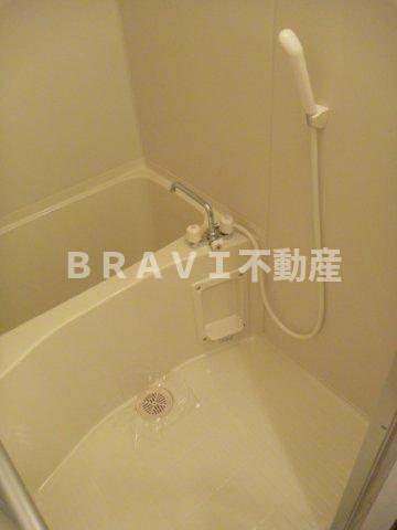 グラマシー心斎橋東　BRAVI不動産の浴室|【グラマシー心斎橋東】ゆったり過ごせるお風呂です