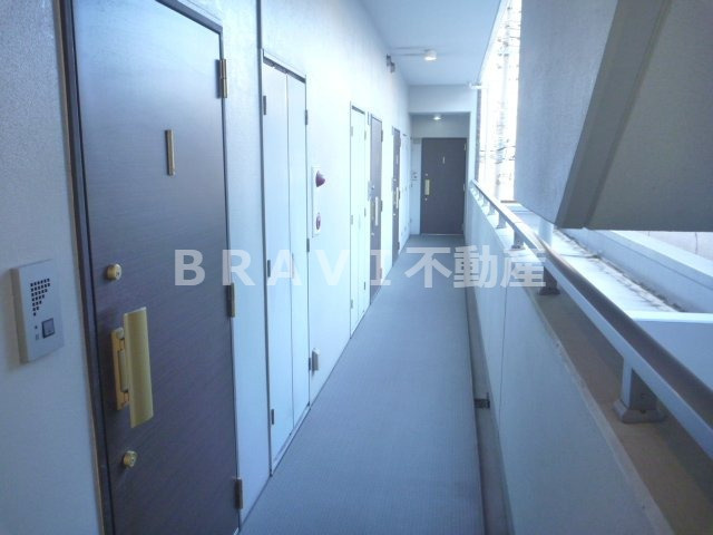 ラシーヌ玉造　BRAVI不動産のその他共用部分|【ラシーヌ玉造】廊下