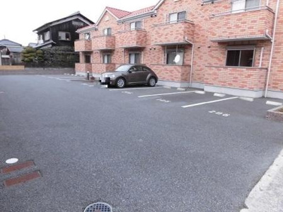 【駐車場】 | レオントポディウムⅡ番館