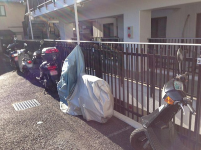 【その他共用部分】 | ホーメストヒルズ日吉 | バイク置場