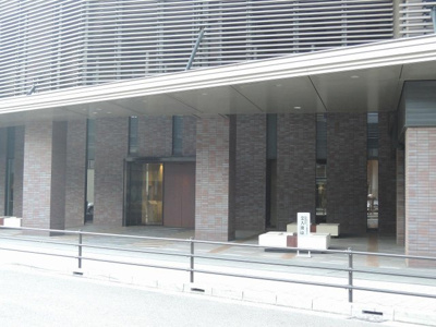 【エントランス】 | ロイヤルタワー横濱鶴見 | JR京浜東北線「鶴見」駅徒歩1分とアクセス良好！