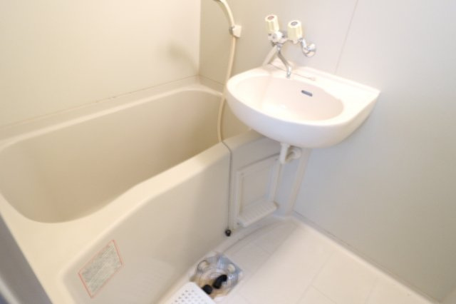 リバーサイドパレスの浴室