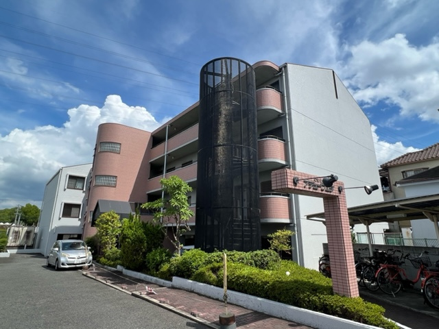 アデューウエダ