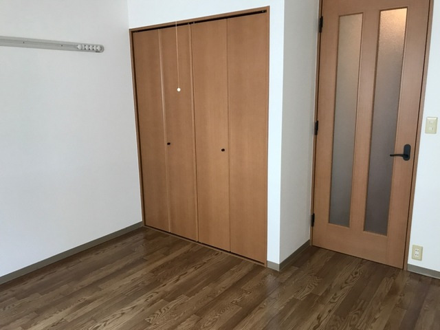 トワール・ニシノミヤの居間・リビング