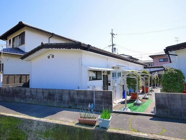 プレジデントハウスAの外観|物件の外観です