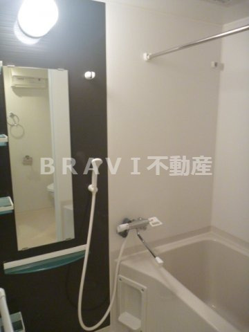 ミュプレ北浜EAST(旧名称SEST北浜) BRAVI不動産の浴室|【SEST北浜】ゆったり過ごせるお風呂です