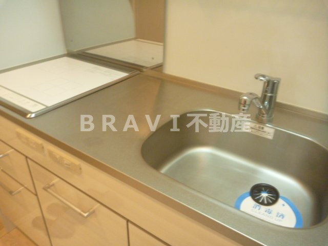ミュプレ北浜EAST(旧名称SEST北浜) BRAVI不動産のキッチン|【SEST北浜】使いやすいキッチンです