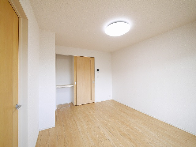 カルム　ドミールの居間・リビング