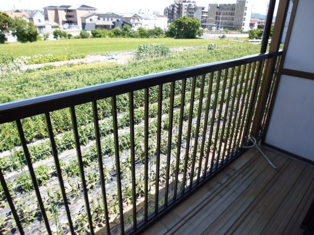 フラット松江のバルコニー