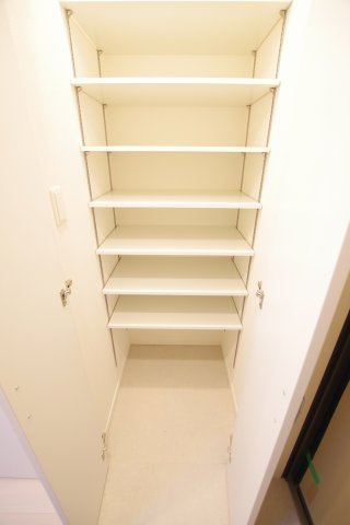 ノースヴィレッジ伍番館の収納