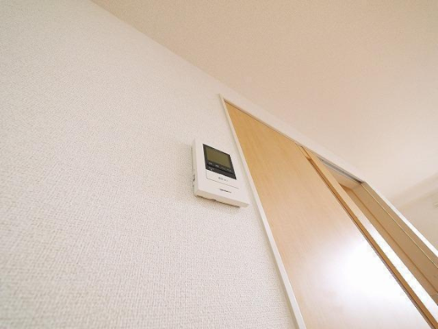 カルム　ドミールのセキュリティ|モニター付きインターホンです