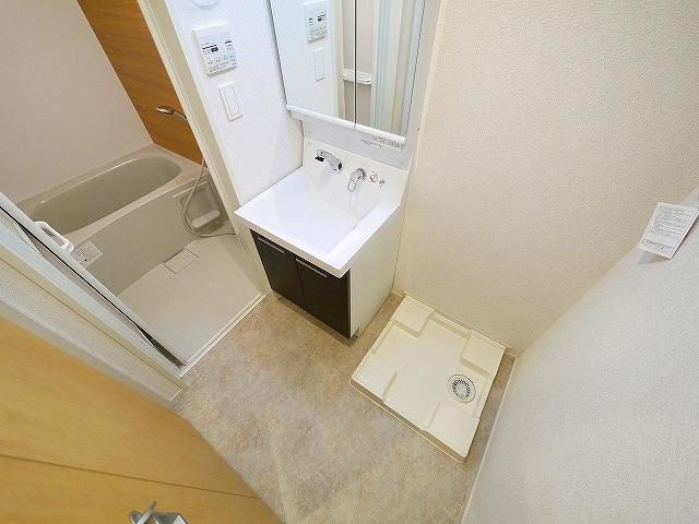 ルミエール生駒の洗面所|洗面所です