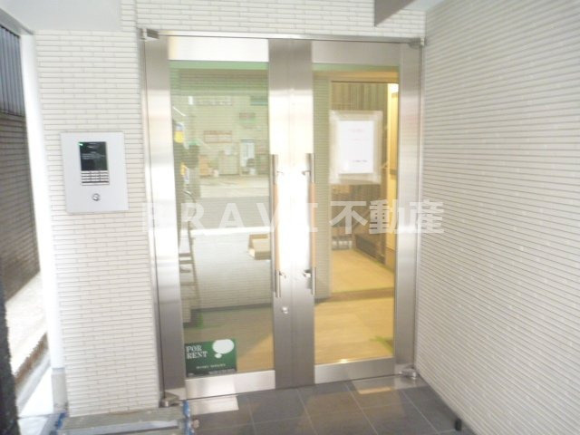 IZUROKU北浜（イズロク北浜）　BRAVI不動産のエントランス|【IZUROKU北浜】エントランスです