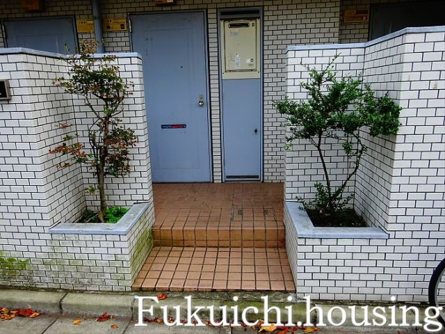シティコーポ経堂のエントランス