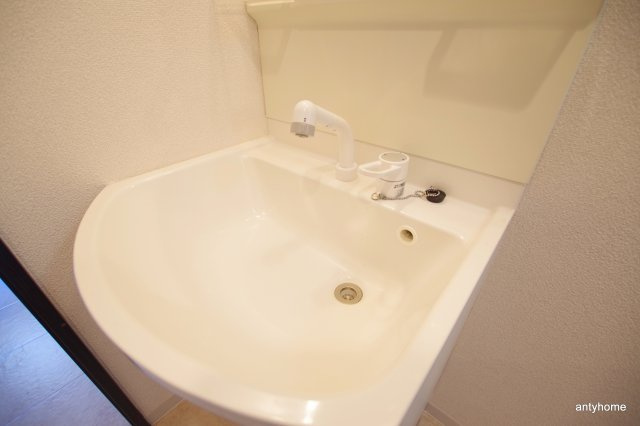 CITY SPIRE北梅田　仲介手数料無料の洗面所