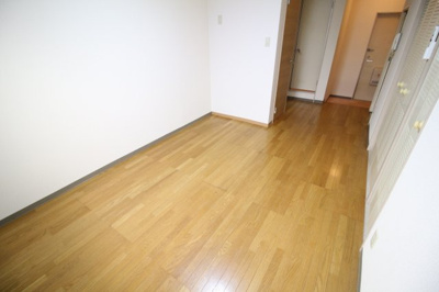 【寝室】 | サンビレッジ須磨