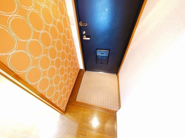楠本第二ビルの玄関|毎日通る玄関はこちらです