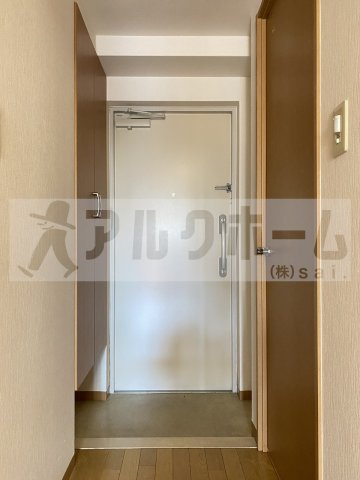 アドヴァンス福力の玄関