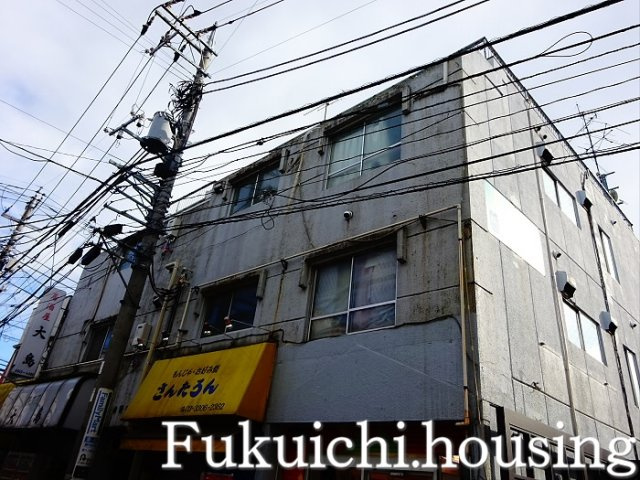 エチカ八幡山の外観