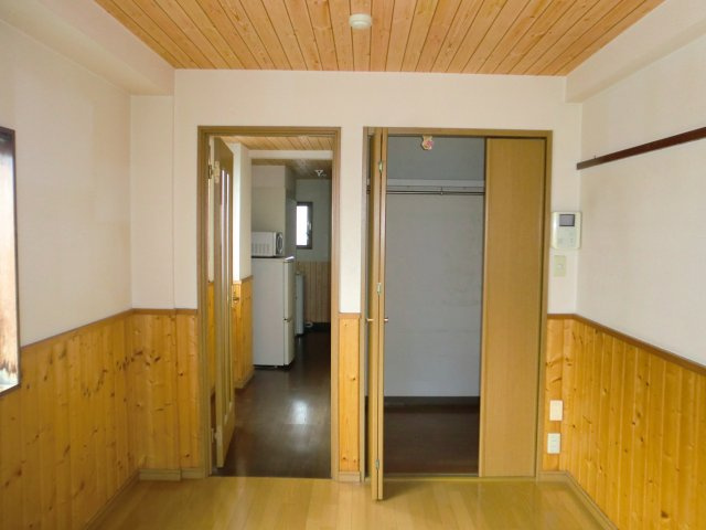 【洋室】 | アリビオ太田 | ＜アリビオ太田＞