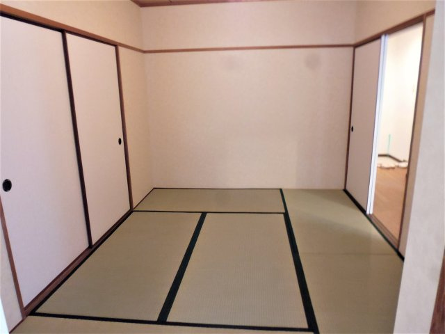 シャトー登貴和の和室