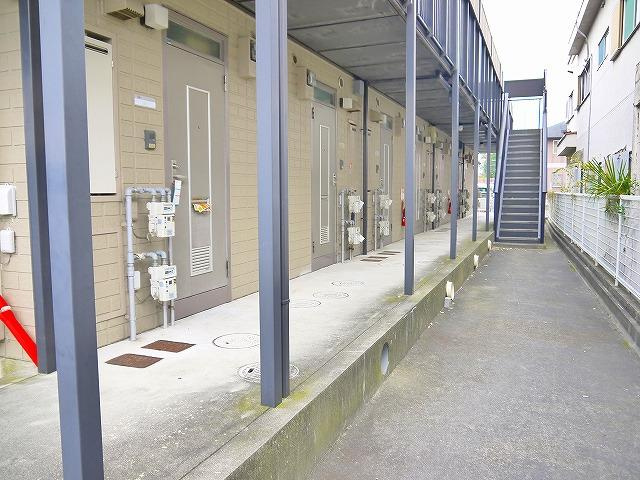 カサグランデ（杏町）のエントランス