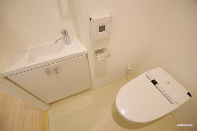 Bee parQ扇町　仲介手数料無料のトイレ