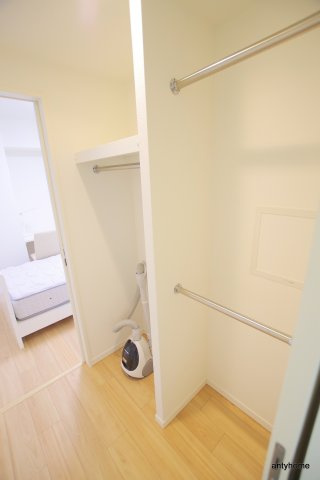 Bee parQ扇町　仲介手数料無料の収納
