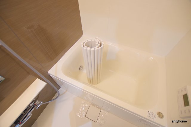 ラルーチェ北梅田　仲介手数料無料の浴室